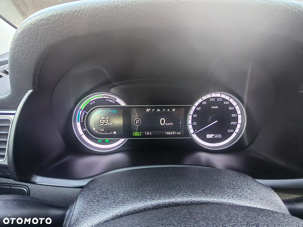Kia Niro 1.6 GDI Hybrid L - 12