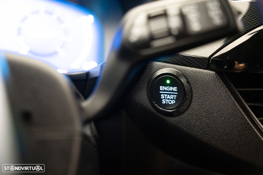 Ford Kuga 1.5 EcoBoost ST-Line - 11