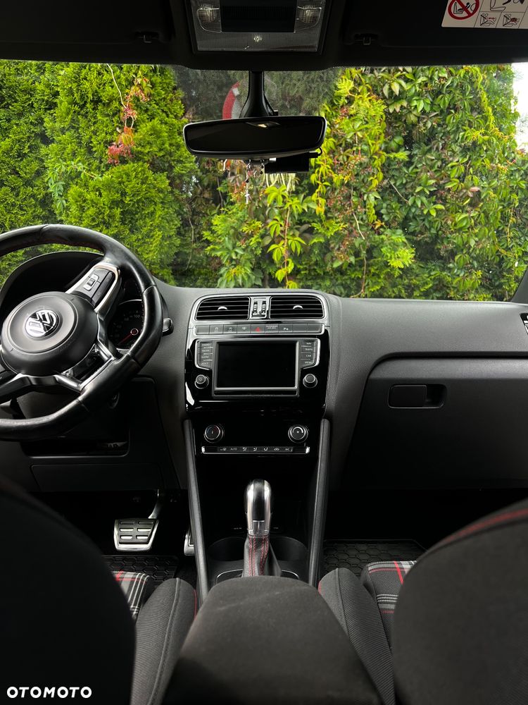 Volkswagen Polo 1.8 TSI BMT GTI DSG - 16
