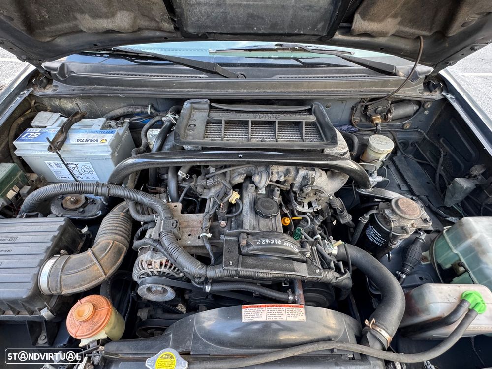 Suzuki Grand Vitara Metal Top 2.0 TDi - 11
