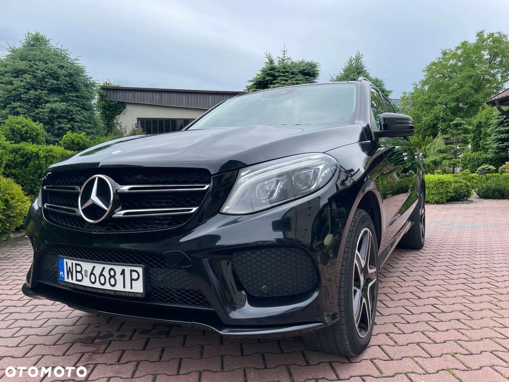 Mercedes-Benz GLE - 1