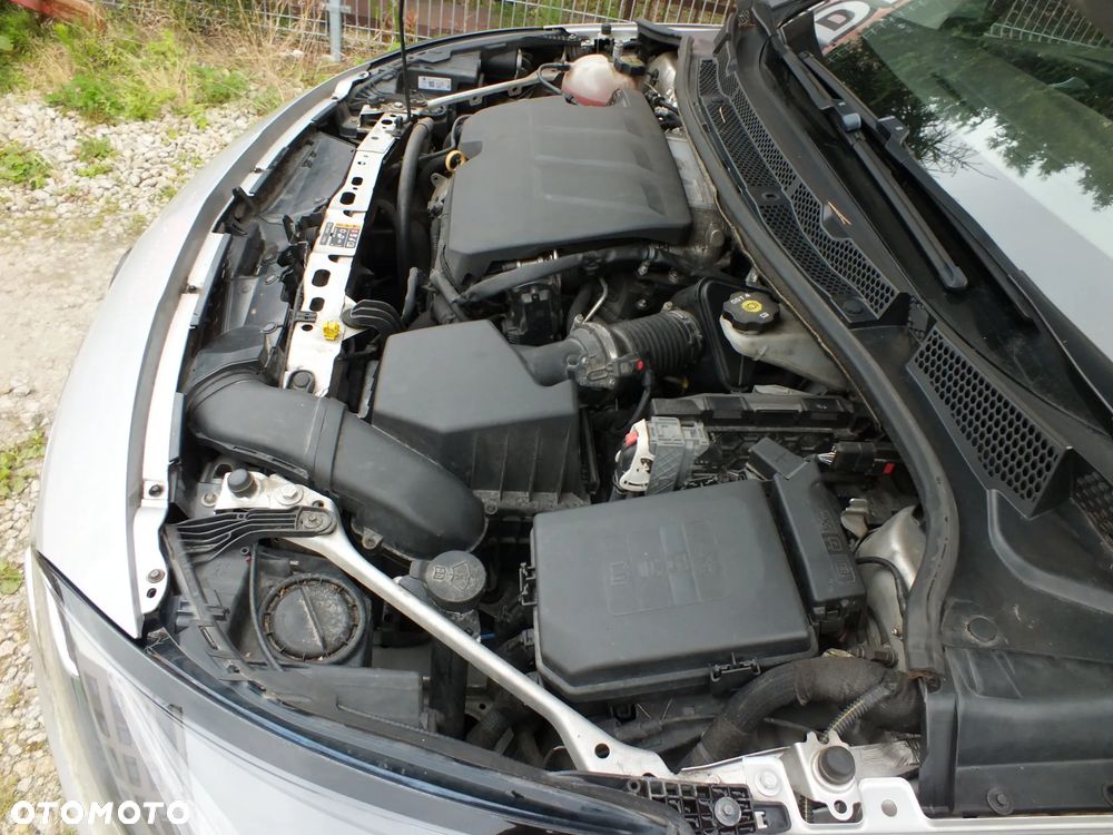 Opel Astra 1.5 CDTI Edition S&S - 24