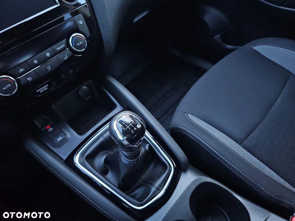 Nissan Qashqai - 21