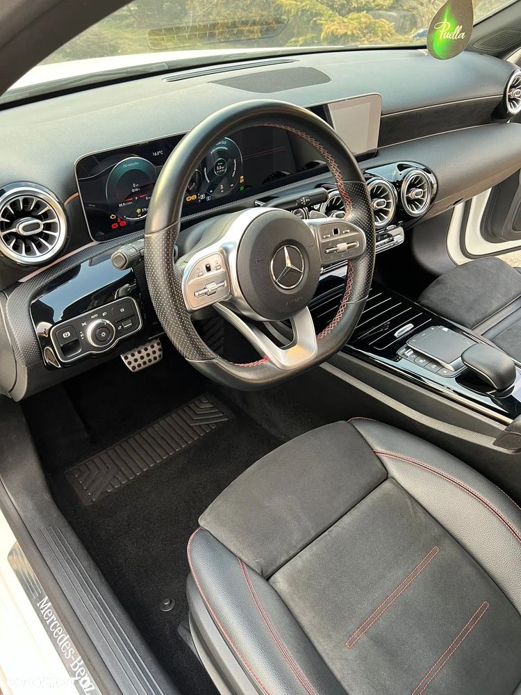 Mercedes-Benz Klasa A 200 AMG Line 7G-DCT - 16