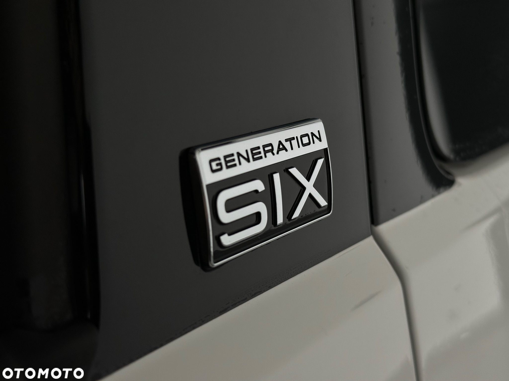 Volkswagen Multivan 2.0 TDI L1 Generation SIX DSG - 11