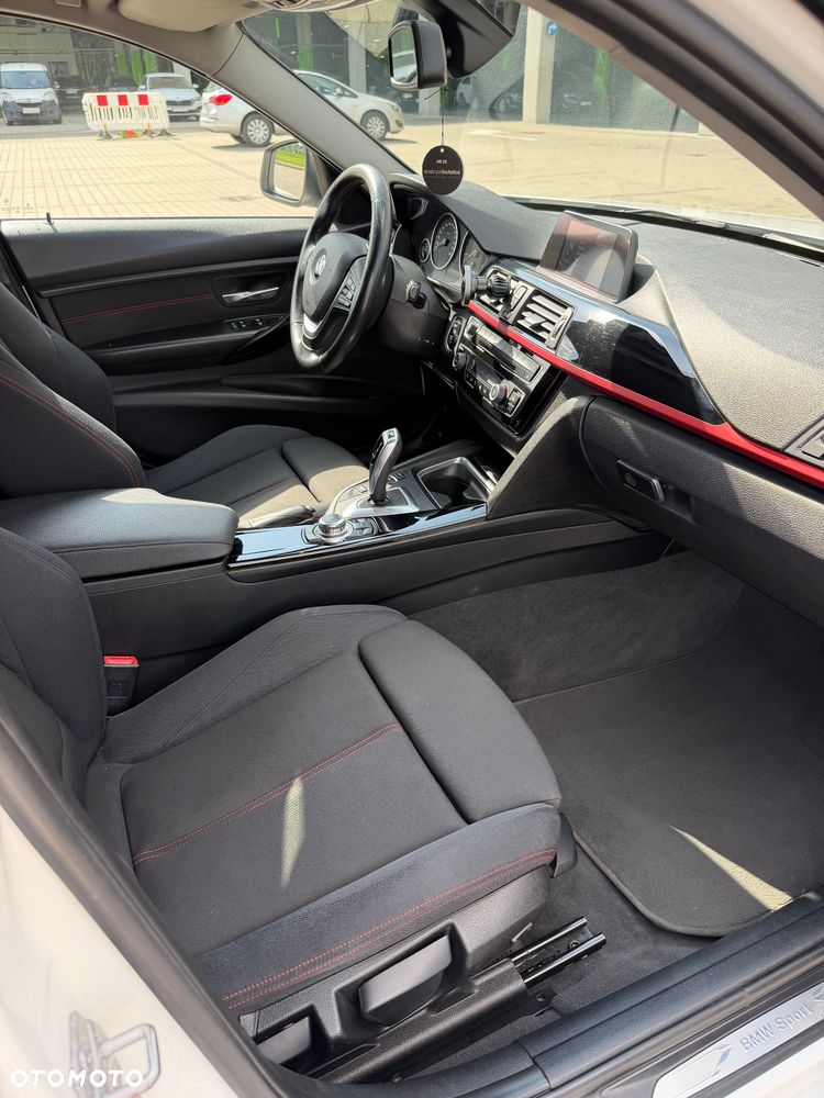 BMW Seria 3 316d Sport Line - 10