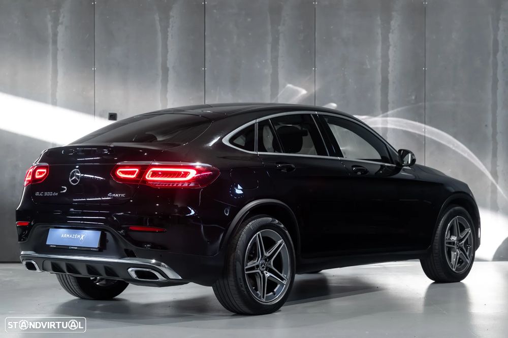 Mercedes-Benz GLC 300 de Coupé 4Matic - 4