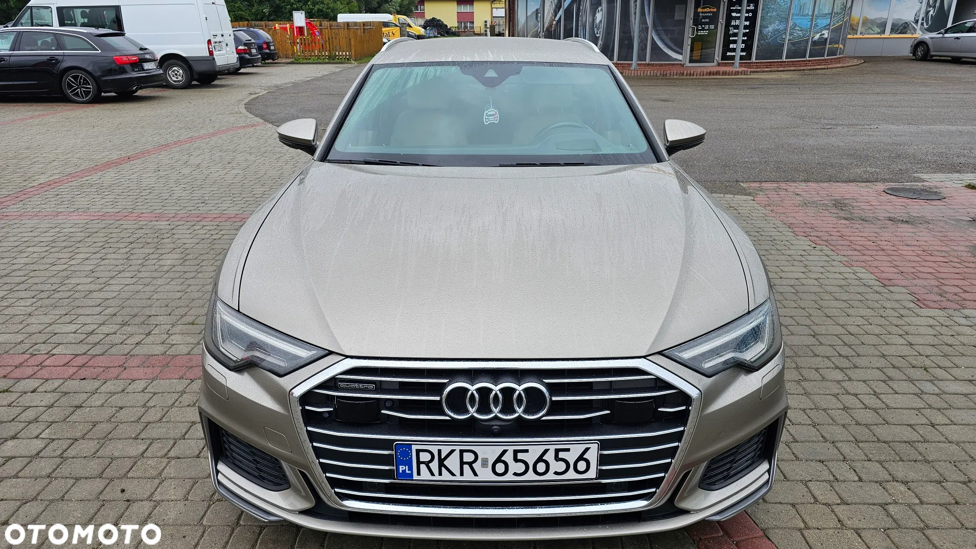 Audi A6 Avant - 4
