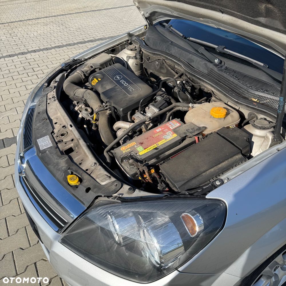Opel Astra 1.7 CDTI Cosmo - 11