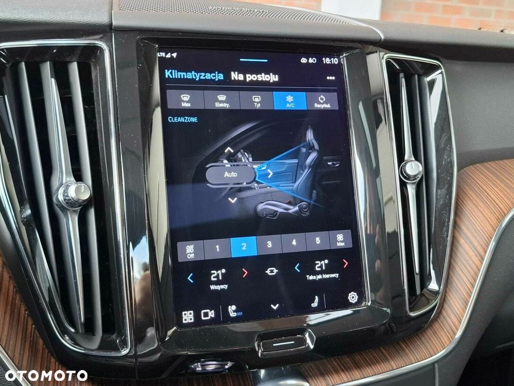 Volvo XC 60 - 23