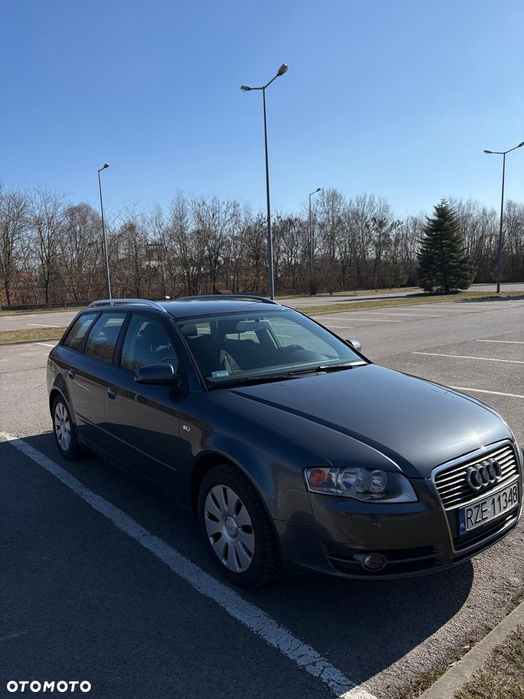 Audi A4 Avant 2.0 T FSI - 4