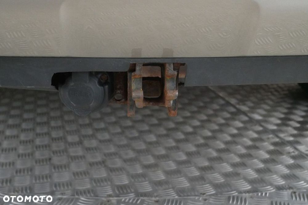 Toyota RAV4 - 25