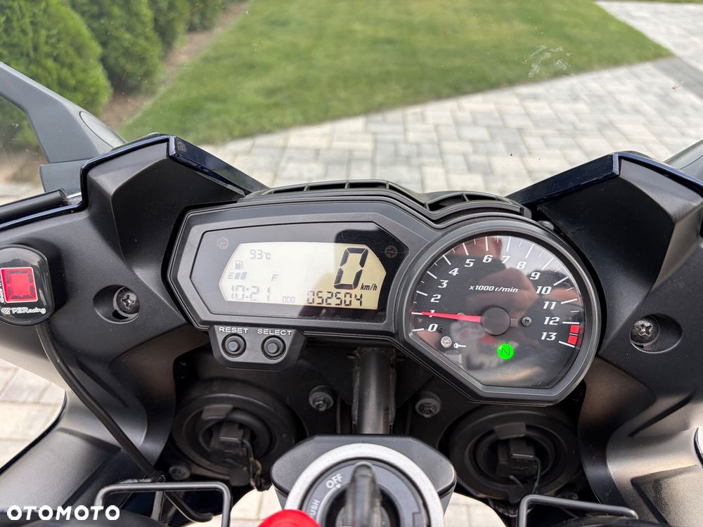 Yamaha FZ - 8
