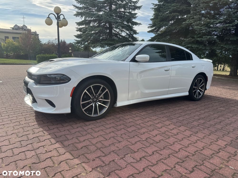 Dodge Charger 5.7 R/T - 2