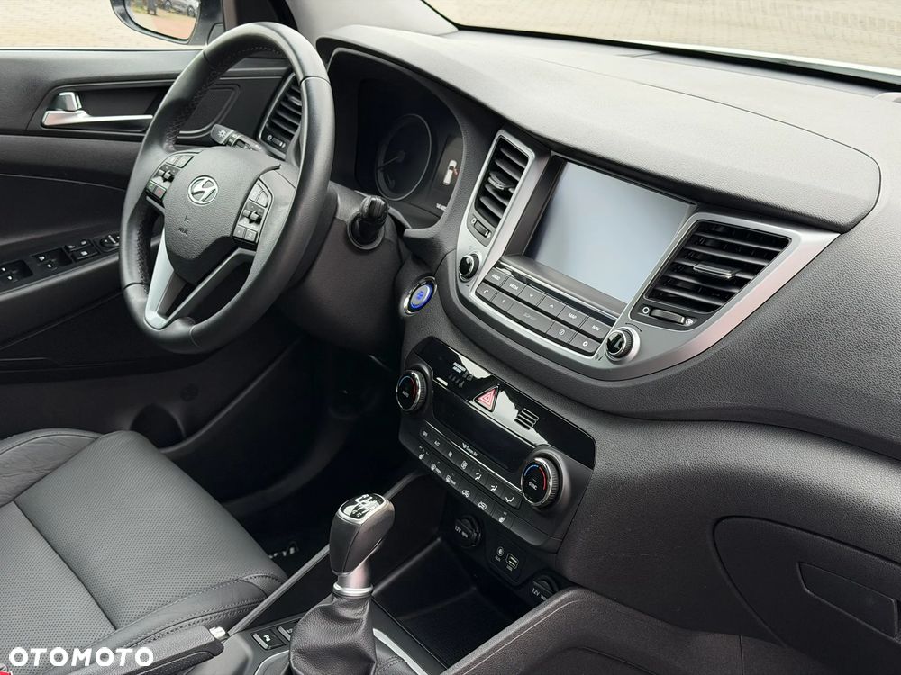Hyundai Tucson - 27