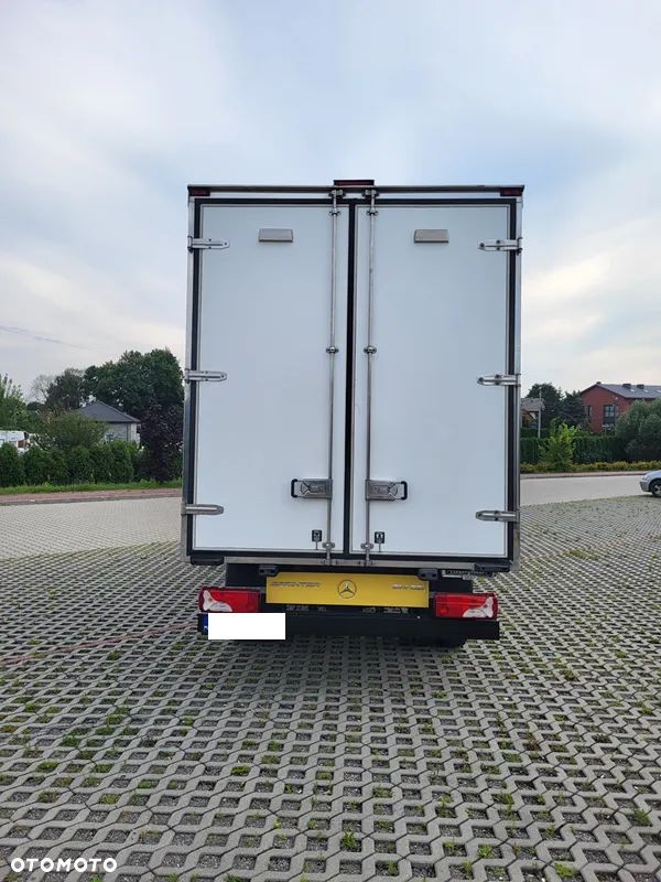 Mercedes-Benz Sprinter 514 - 8