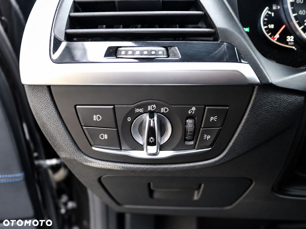 BMW X3 - 12