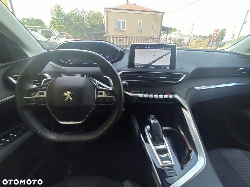 Peugeot 5008 - 17