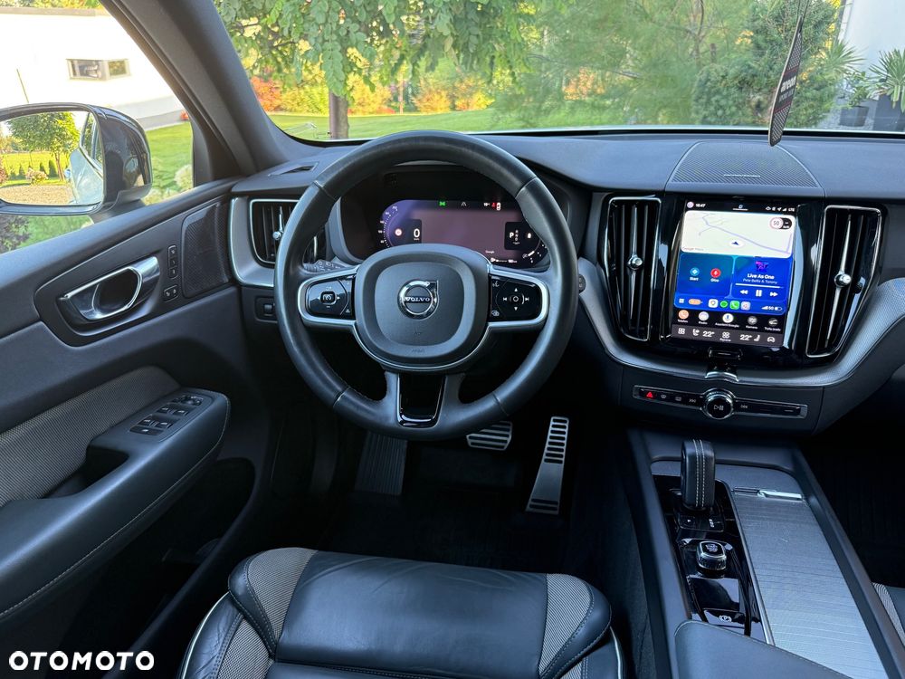 Volvo XC 60 B4 D Geartronic RDesign - 24