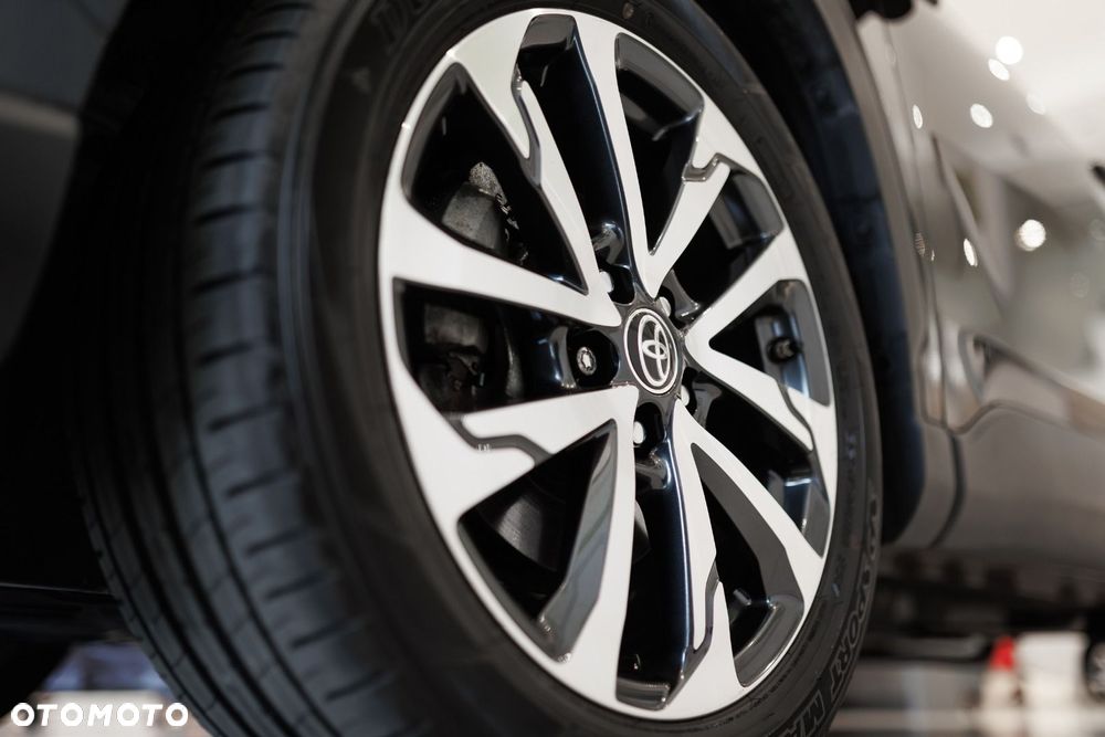 Toyota Corolla Cross - 20