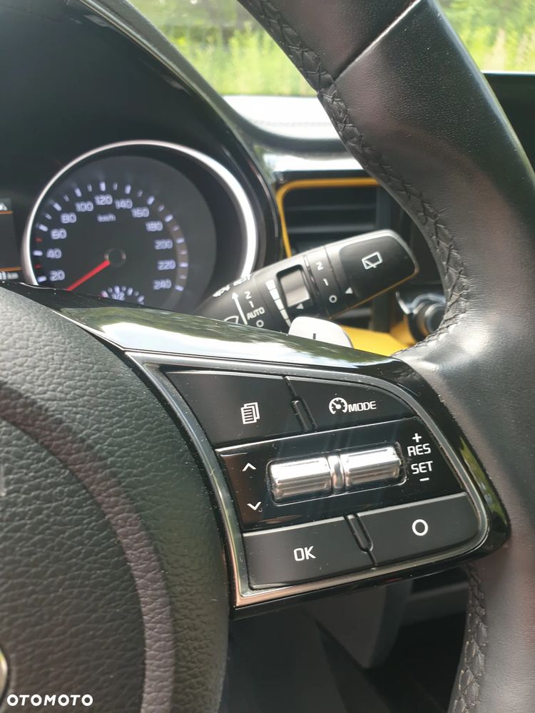 Kia XCeed 1.5 T-GDI L Business Line DCT - 15