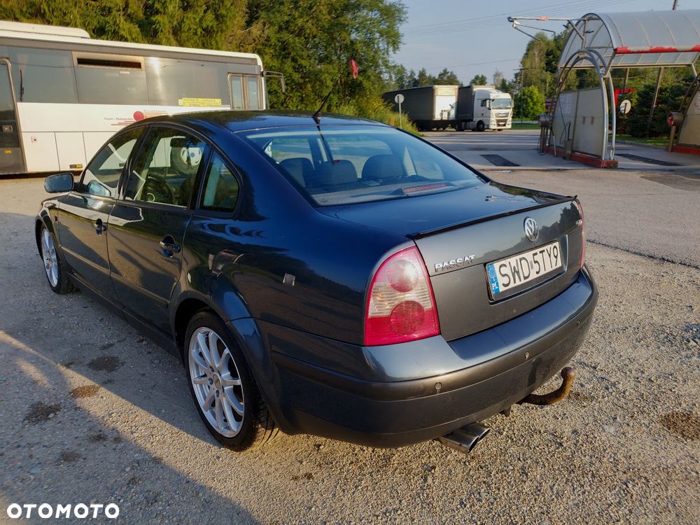 Volkswagen Passat 1.9 TDI Basis - 3