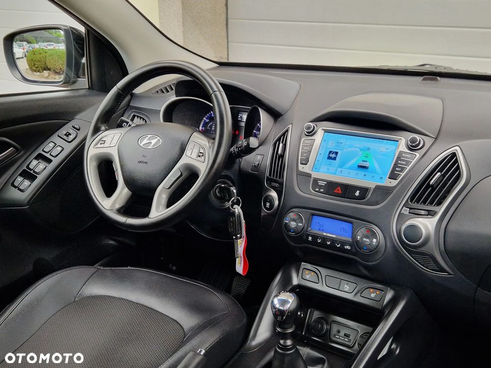 Hyundai ix35 1.6 GDI Premium 2WD - 24
