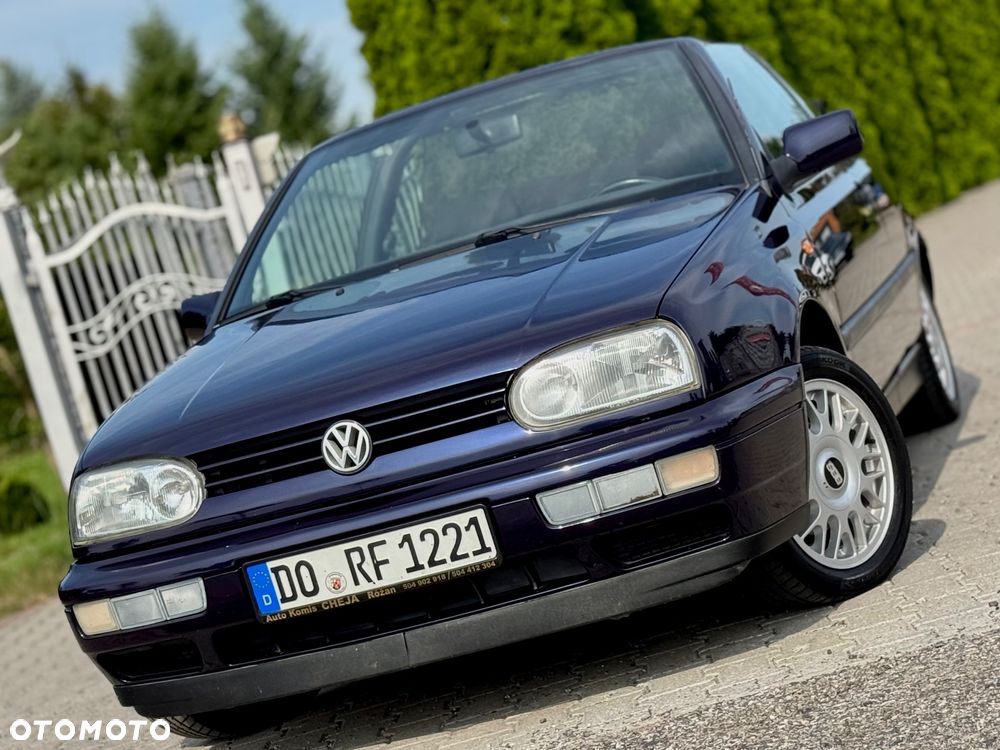 Volkswagen Golf Cabrio 1.8 - 22