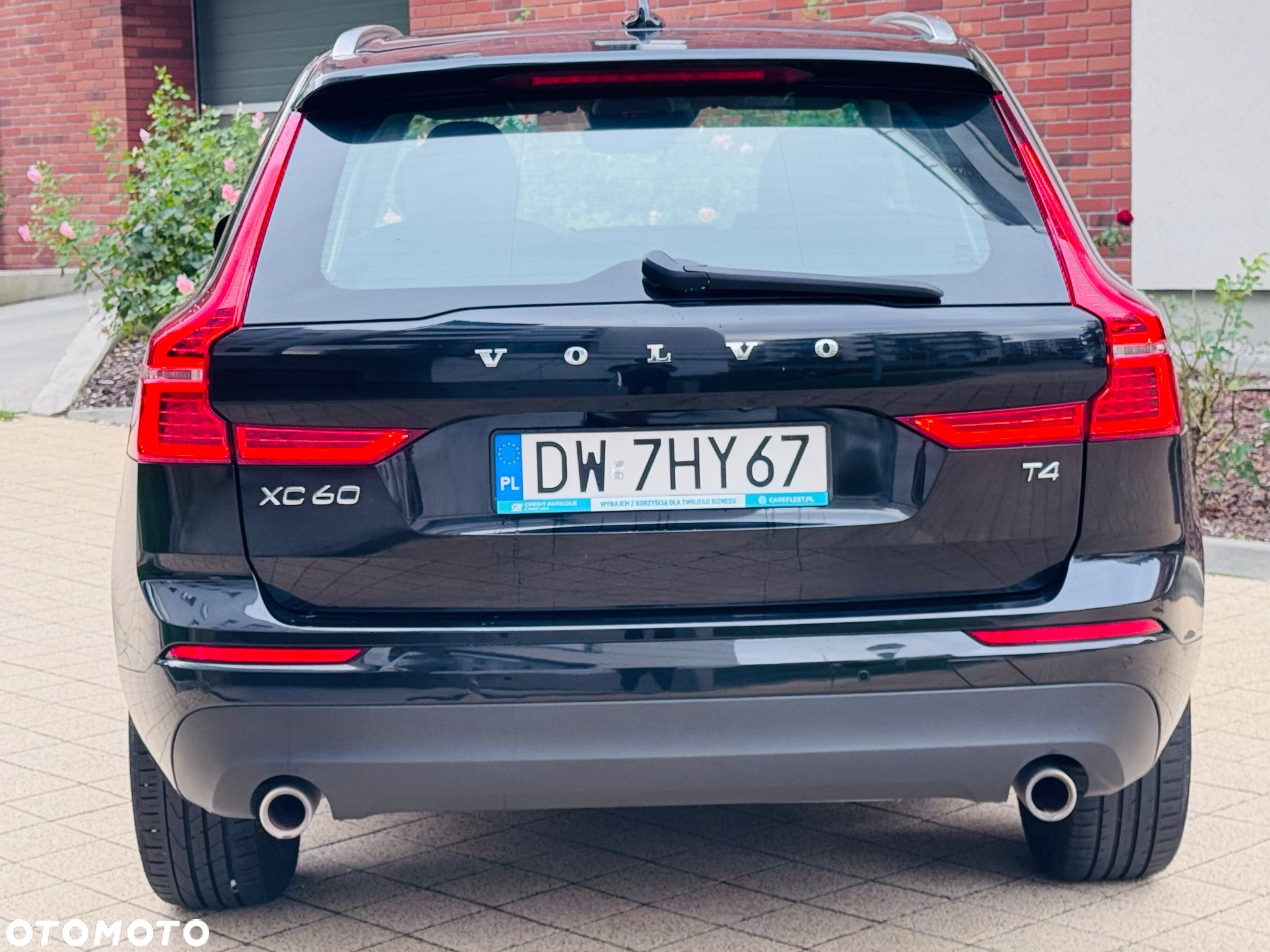 Volvo XC 60 T4 Momentum - 8