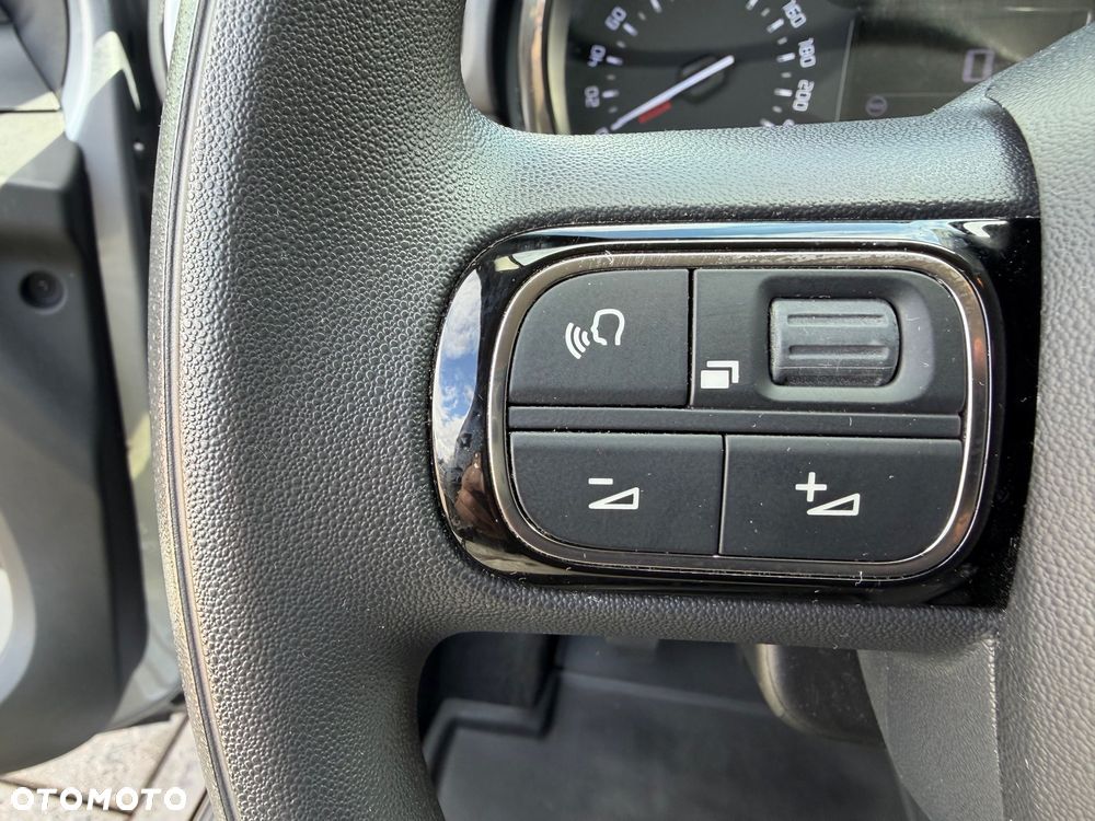 Citroën C3 1.2 PureTech Shine - 17