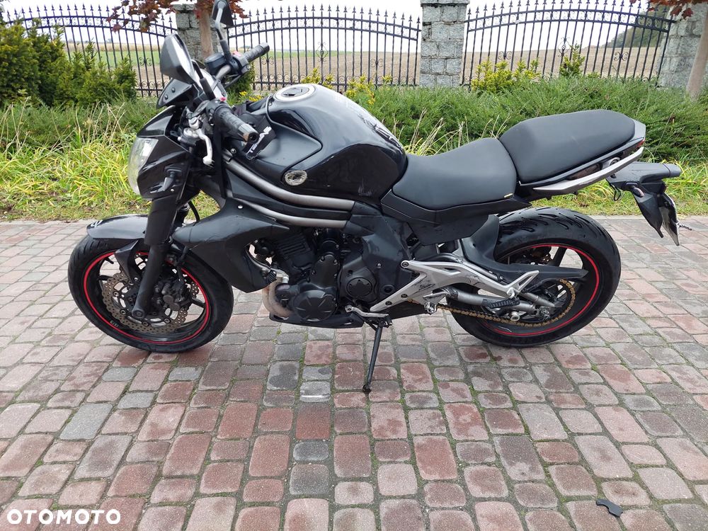 Kawasaki ER - 2