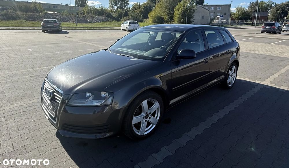 Audi A3 Sportback 2.0 TDI DPF Ambition - 1