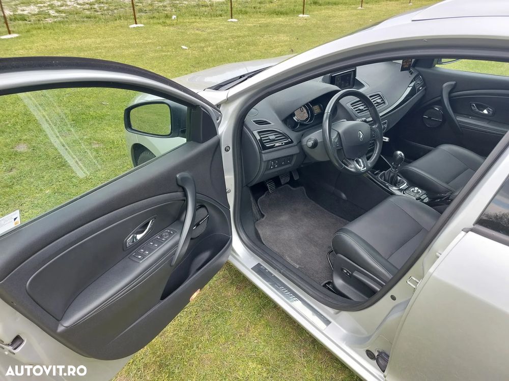 Renault Megane ENERGY dCi 110 Start & Stop Bose Edition - 6