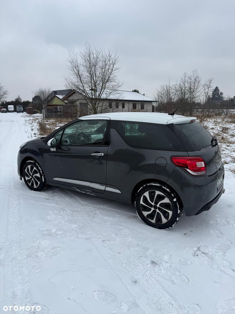 Citroën DS3 1.6 e-HDi SoChic - 4