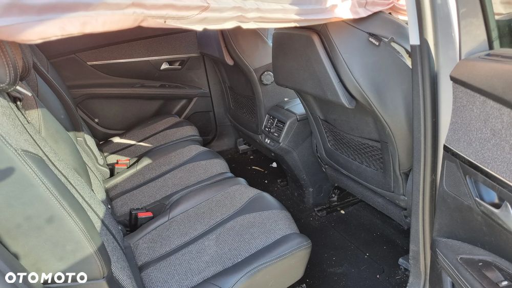 Peugeot 5008 PureTech 130 EAT8 Stop & Start Active Pack - 34