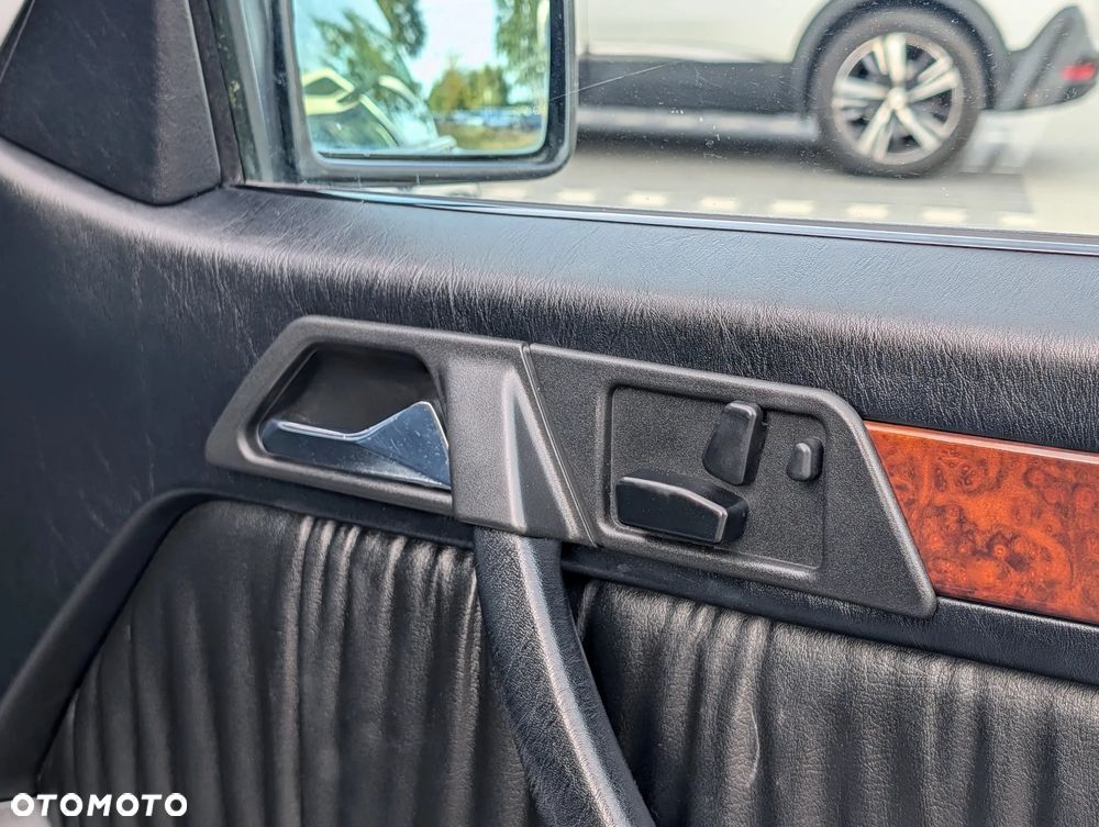 Mercedes-Benz W124 (1984-1993) - 20