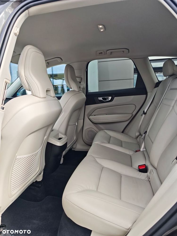 Volvo XC 60 - 13