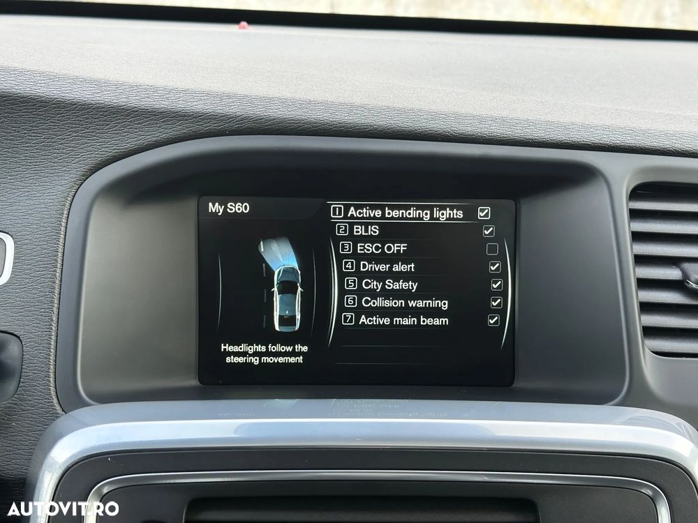 Volvo S60 D2 Geartronic Momentum - 34