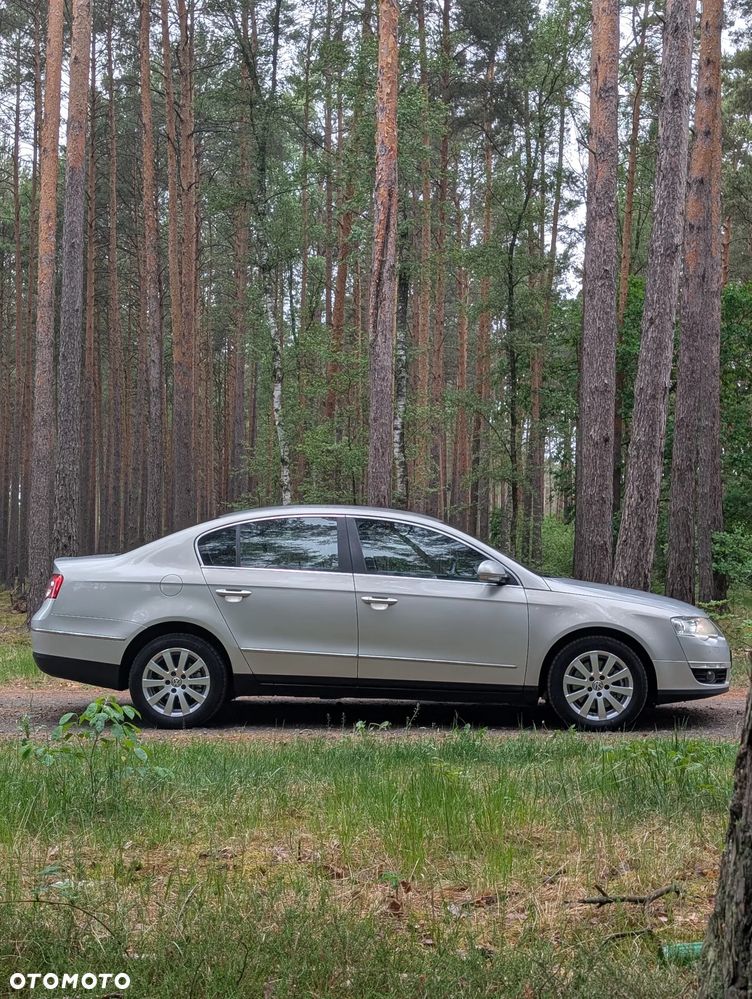 Volkswagen Passat 2.0 TDI DPF Comfortline - 5