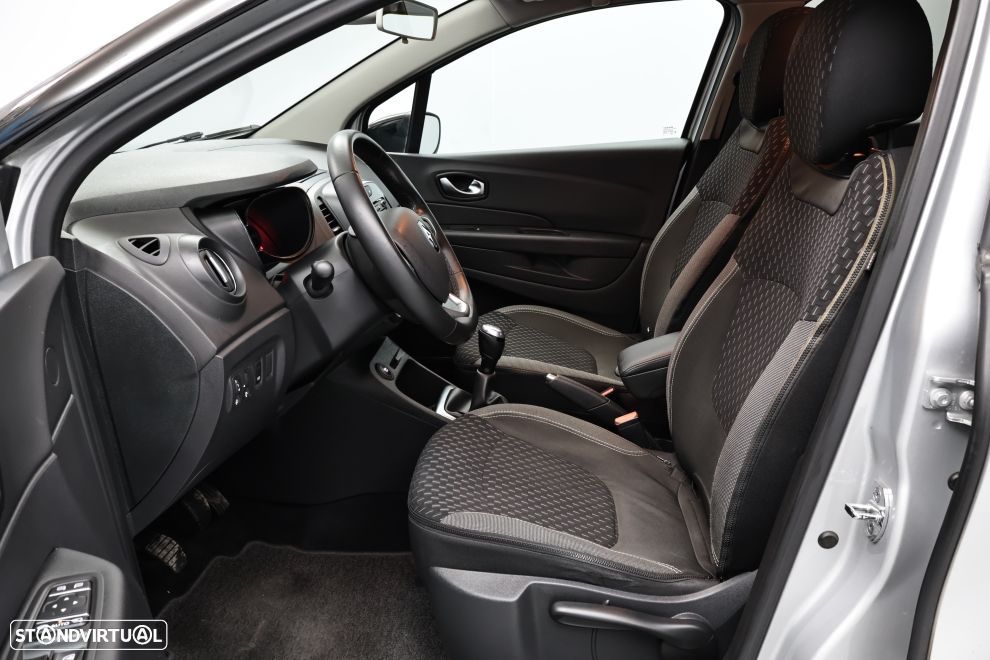 Renault Captur 0.9 TCE Exclusive - 23