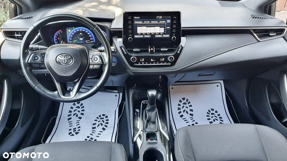 Toyota Corolla 1.8 Hybrid Comfort - 14