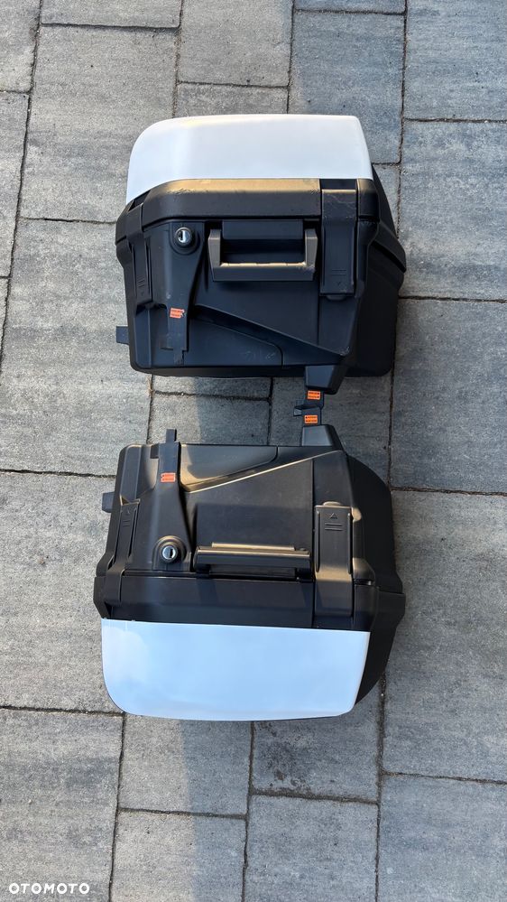 Moto Guzzi V100 Mandello - 11