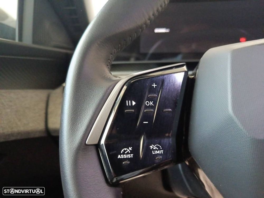 Peugeot 3008 1.2 Hybrid Allure e-DCS6 - 16