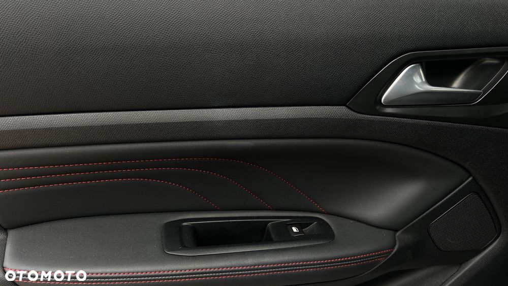 Peugeot 308 1.5 BlueHDi GT S&S EAT8 - 20