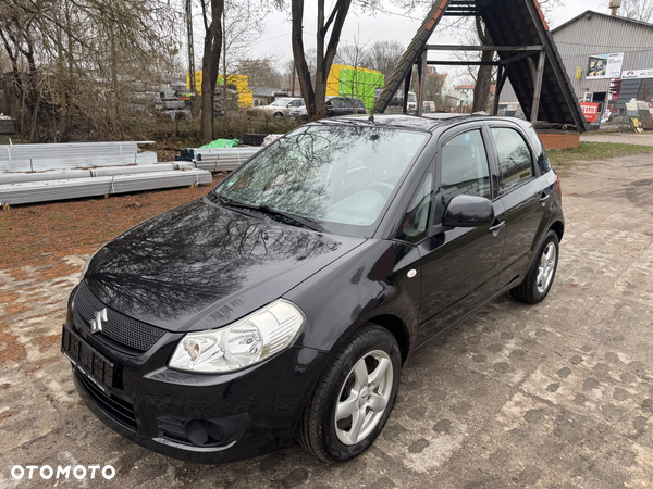 Suzuki SX4 1.6 GLX / Comfort