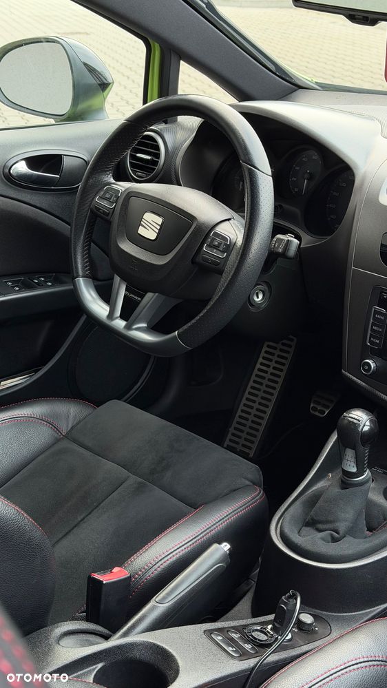 Seat Leon 2.0 T FSI Cupra R - 18