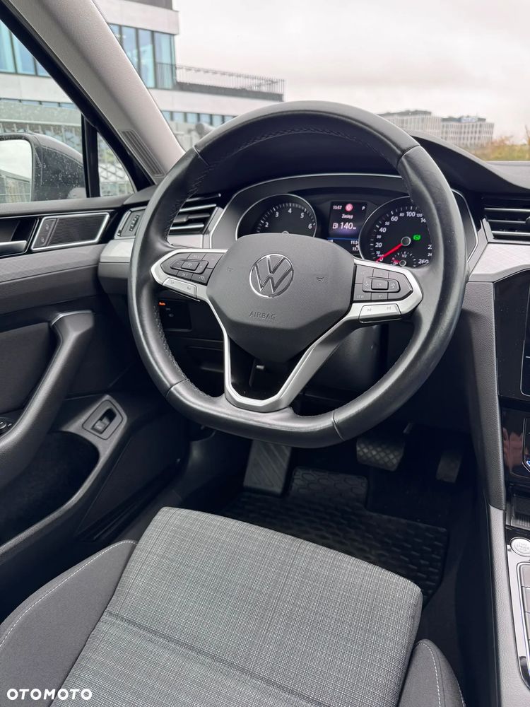 Volkswagen Passat 2021