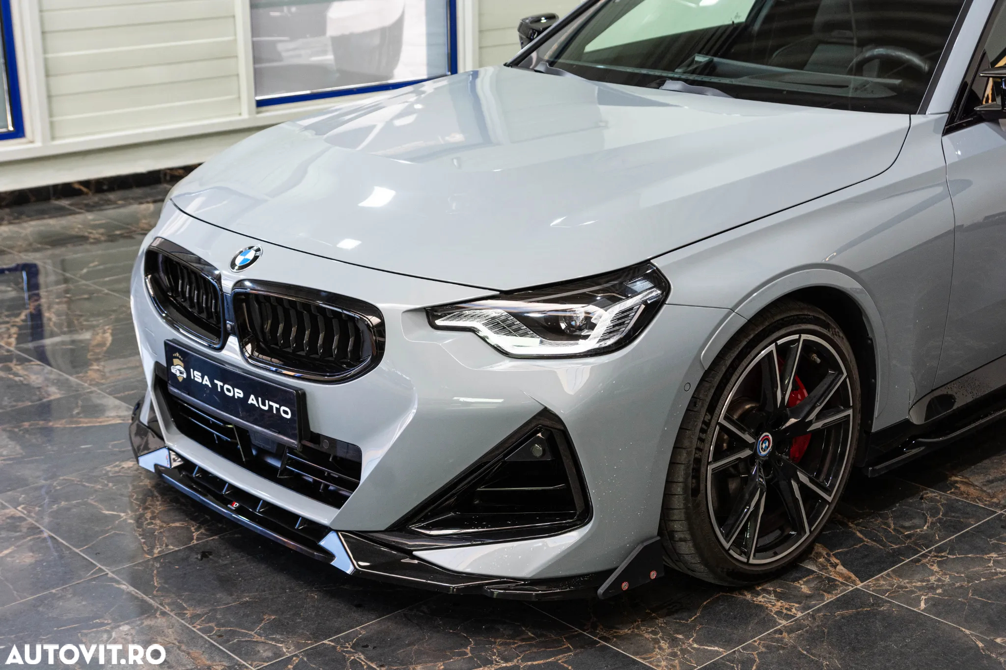 BMW M2 M240i AT - 14