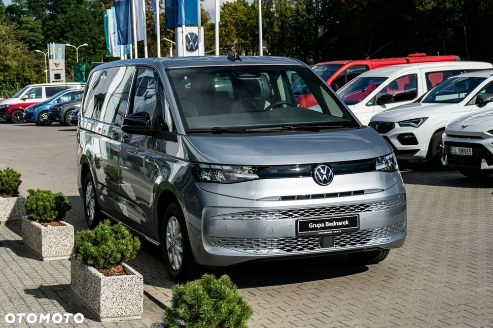 Volkswagen Multivan - 5