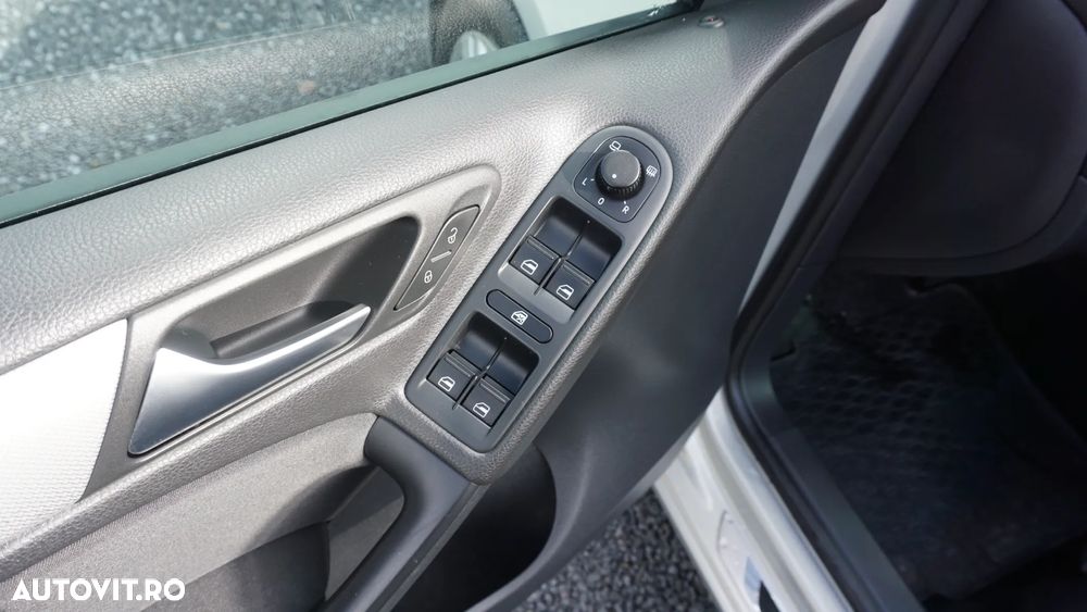 Volkswagen Golf 1.2 TSI BlueMotion Technology MATCH - 17